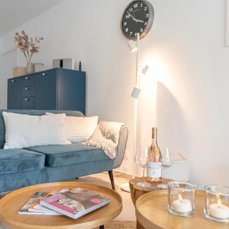 Casa-Jardin Secret: Apt climatisé avec piscine - Three-Bedroom Apartment - 17