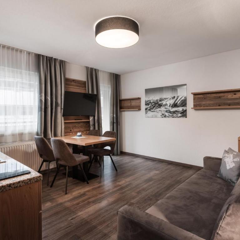 Hotel Grüner Baum - Suite - 24