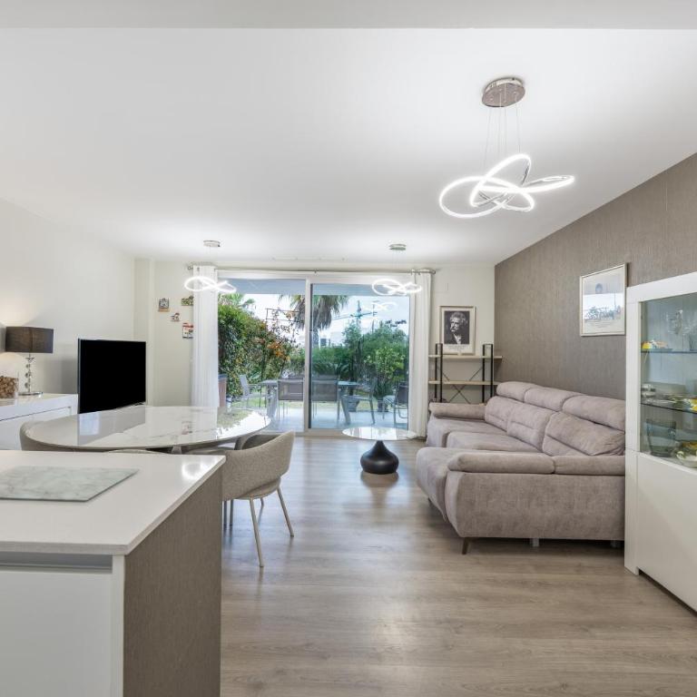 Bonita Planta Baja En Estepona - Apartamento con terraza - 22