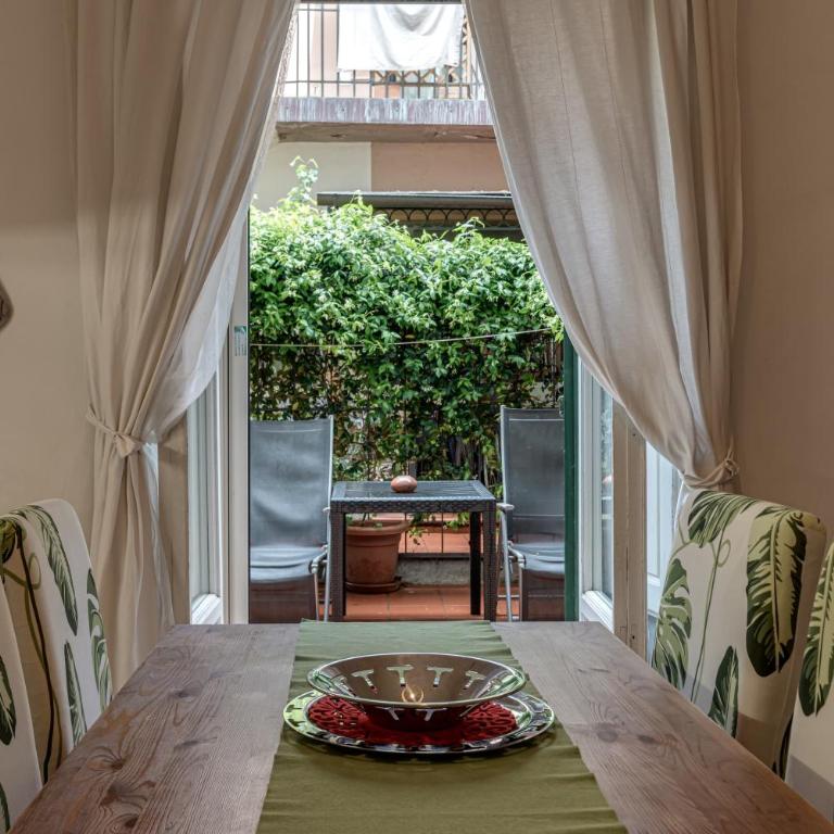 Comfy unit suitable for work patio - Appartamento con 1 Camera da Letto e Vista Giardino - 6