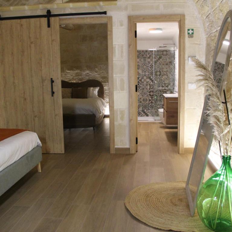Dimora Antica Santa Chiara - Appartamento con 2 Camere da Letto - 4