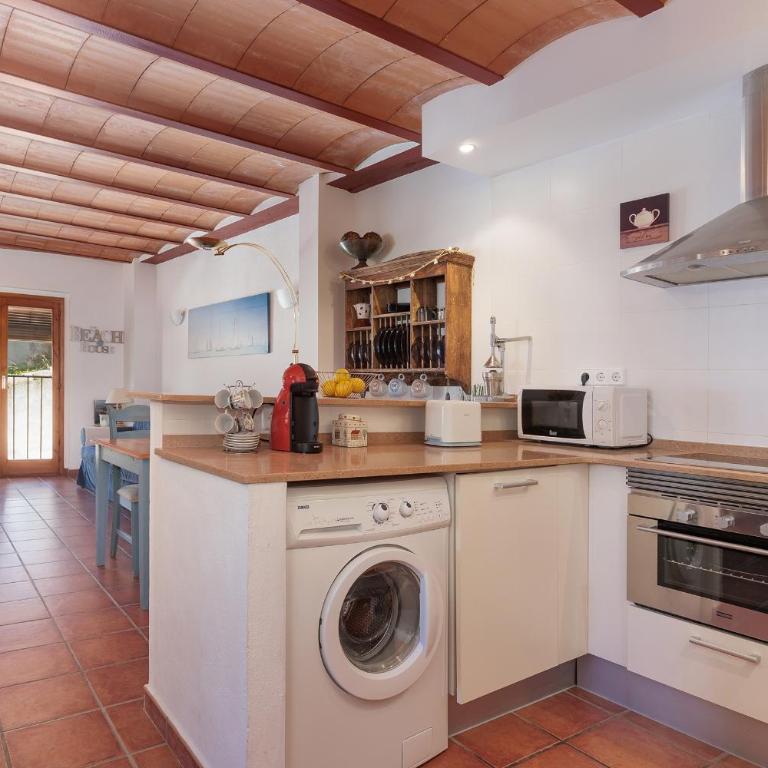 LETS HOLIDAYS Cozy Apartment Near to the Castle - Apartamento - 8