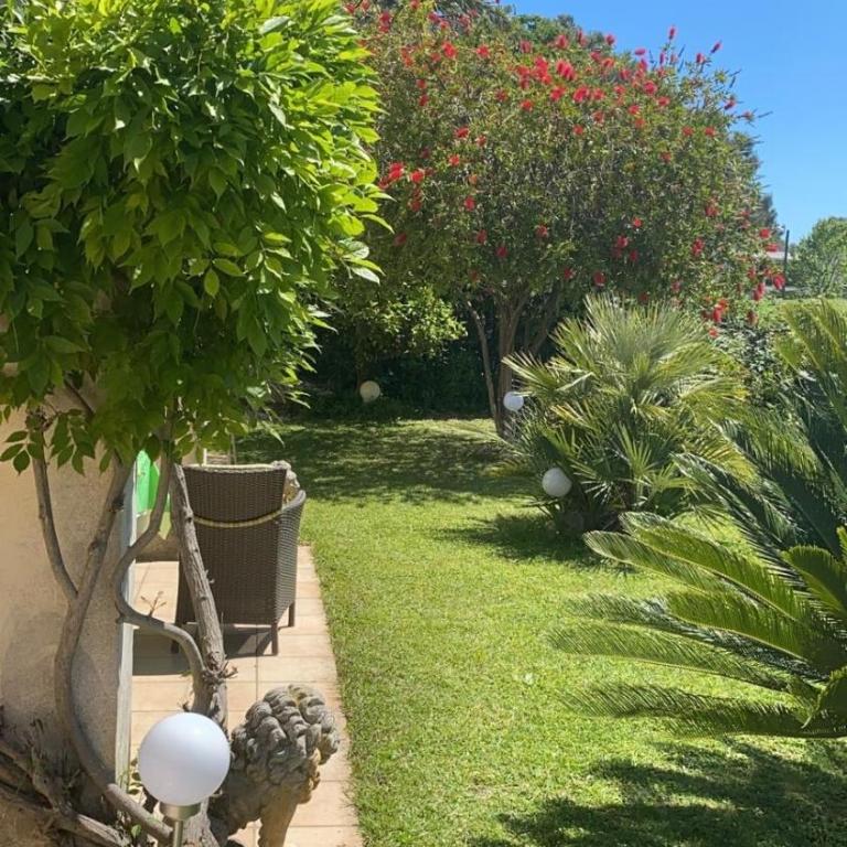 Villa d' Antibes avec piscine dans Residence - Maison 3 Chambres - 3