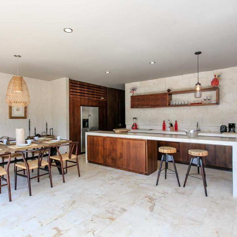 Eco-chic Design Condos Wrapped in Nature's Elements by Stella Rentals - Apartamento de 2 dormitorios - 11