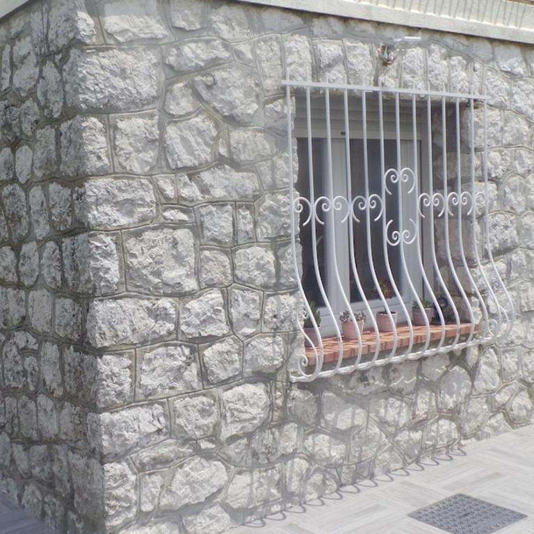 Monaco-beach 20min ground floor parking airconditioning wifi - Maison 2 Chambres - 5