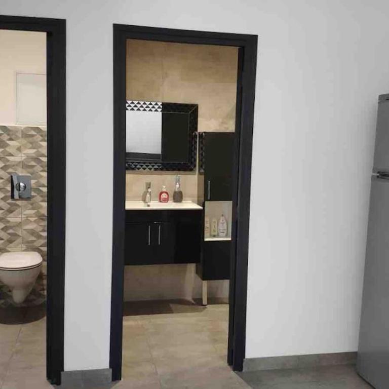 Monaco-beach 20min ground floor parking airconditioning wifi - Maison 2 Chambres - 23