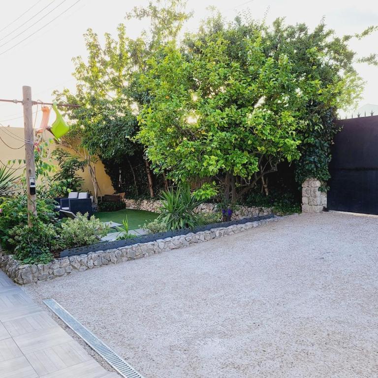 Monaco-beach 20min ground floor parking airconditioning wifi - Maison 2 Chambres - 25