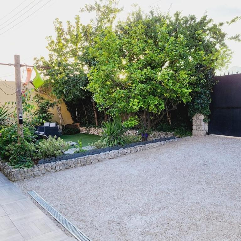 Monaco-beach 20min ground floor parking airconditioning wifi - Maison 2 Chambres - 26