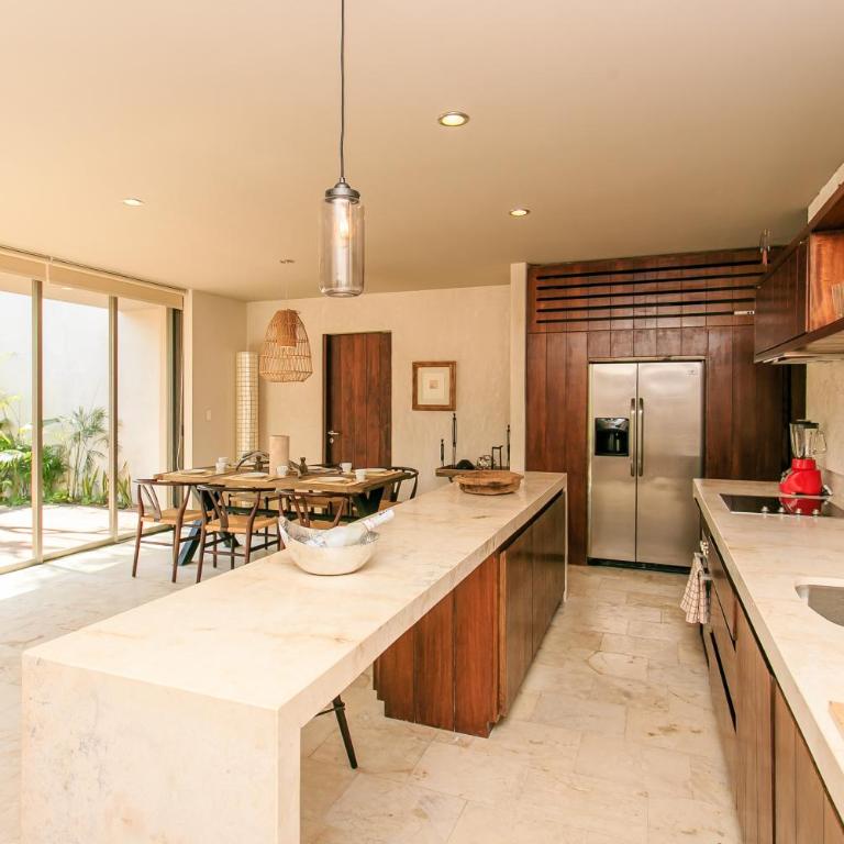 Eco-chic Design Condos Wrapped in Nature's Elements by Stella Rentals - Apartamento de 2 dormitorios - 2
