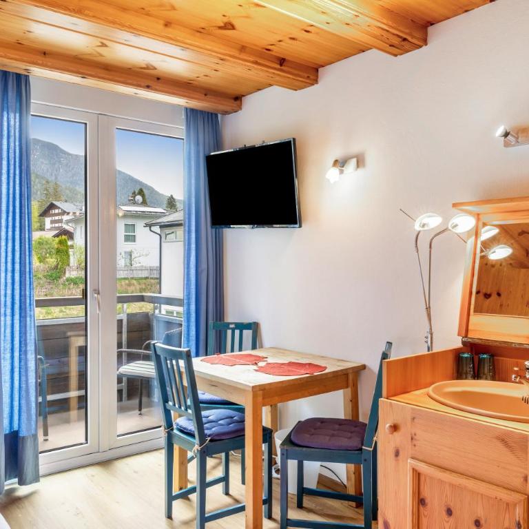 Apartment Gipfelblick Seefeld - Deluxe Apartment mit Balkon und 2 Schlafzimmern - 32