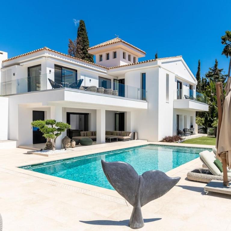 Absolute high end villa with pool & Jacuzzi - Villa - 38