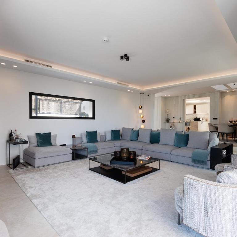 Absolute high end villa with pool & Jacuzzi - Villa - 42