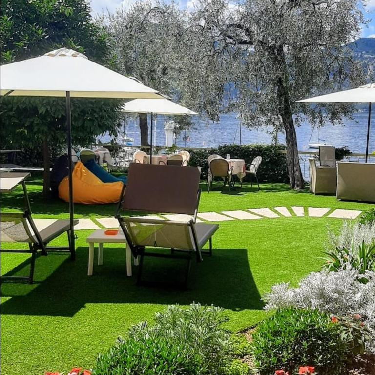 Hotel Firenze 3 Stelle Superior - Camera Matrimoniale Comfort con Vista Giardino - 5
