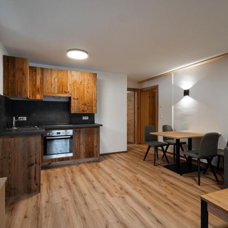 Alpengruß Appartement - Apartment mit 2 Schlafzimmern und Dusche - 5