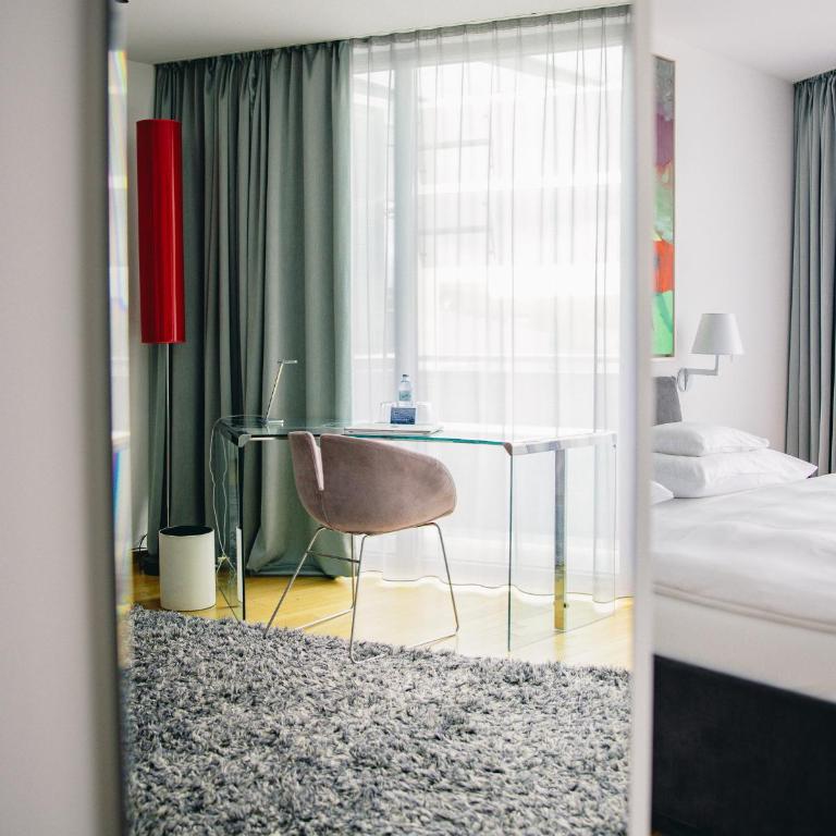 Augarten Art Hotel, a Member of Design Hotels - Junior Suite - 4