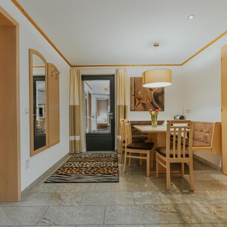 Wittwerhus - Apartment mit 2 Schlafzimmern und Dusche - 17