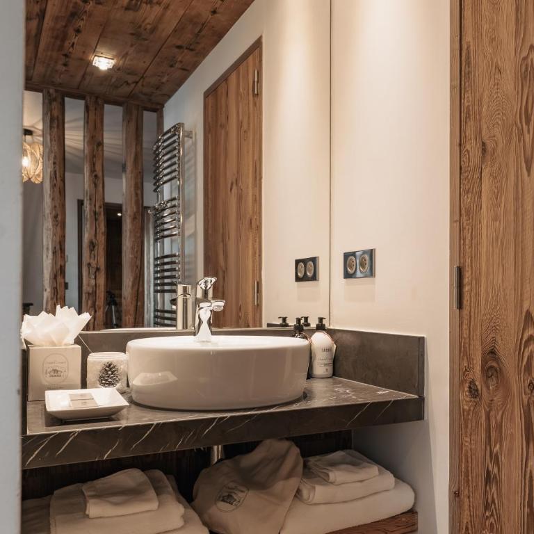 Chalet Face - LES CHALETS COVAREL - Chalet - 12
