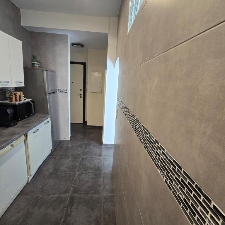 Monaco 50m Renovated 2 room apartment fully equipped airconditioning WiFi - Appartamento con 1 Camera da Letto - 10