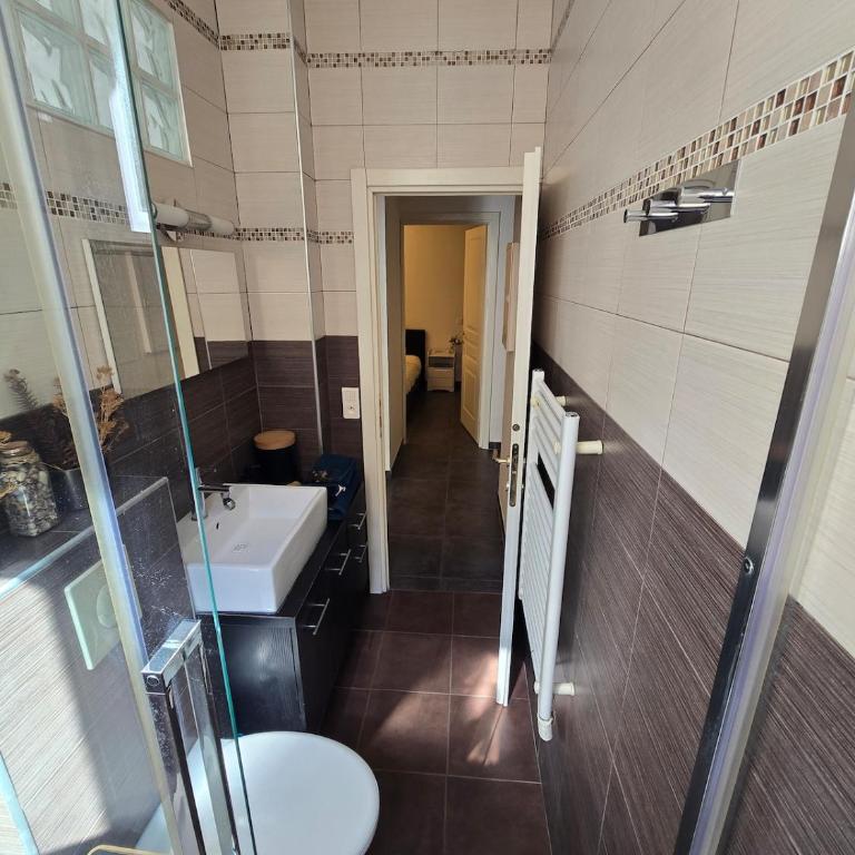 Monaco 50m Renovated 2 room apartment fully equipped airconditioning WiFi - Appartamento con 1 Camera da Letto - 34
