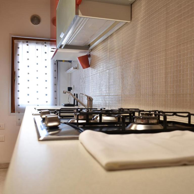 Welc-ōM Canal Lusenzo - Appartamento con 1 Camera da Letto - 8
