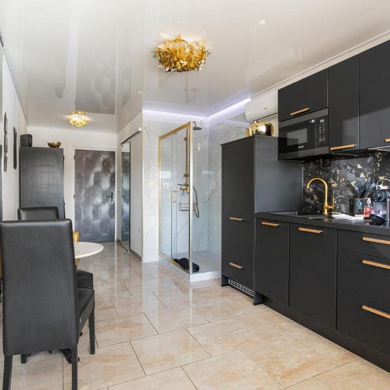 glamour golden suite - Suite Deluxe - 14