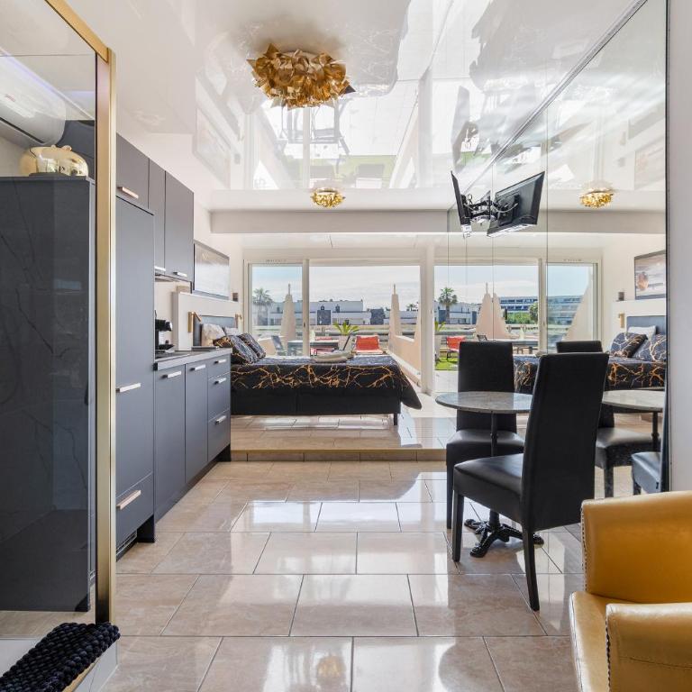 glamour golden suite - Suite Deluxe - 19
