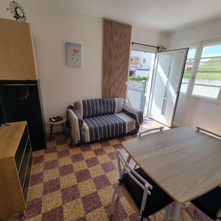 Joli studio de plain pied pour 2 ou 3 personnes 100m de la mer Portiragnes plage LXTRAM32 - Studio - 5