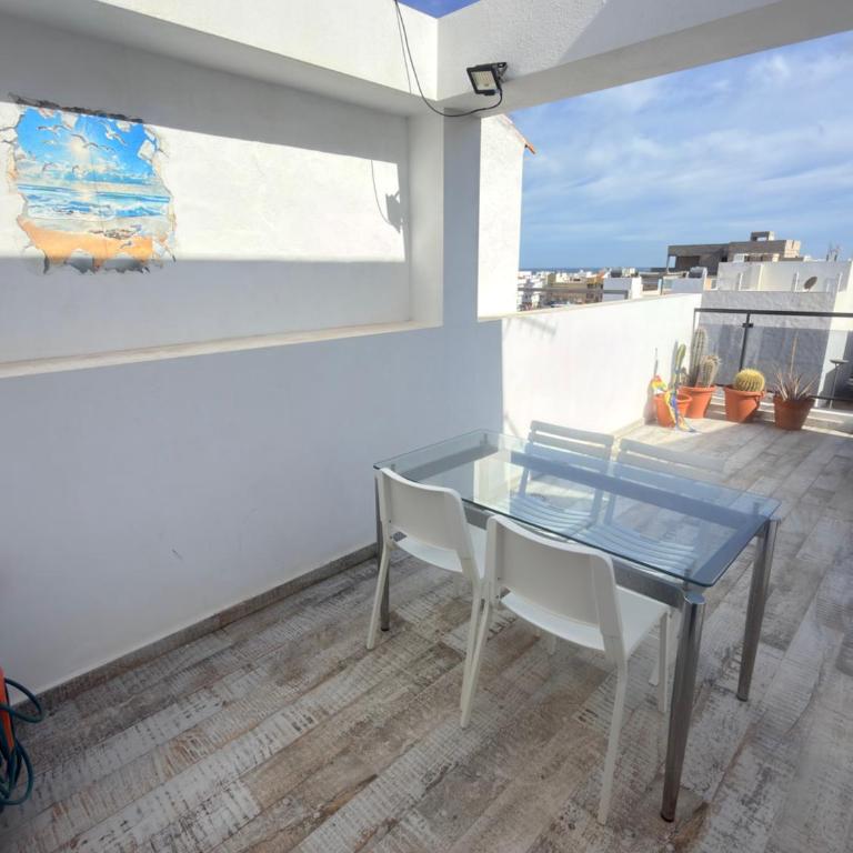 Casa Patrizia a Modern Ocean View Surf & Beaches Walk in ElCotillo - Apartamento de 1 dormitorio - 100