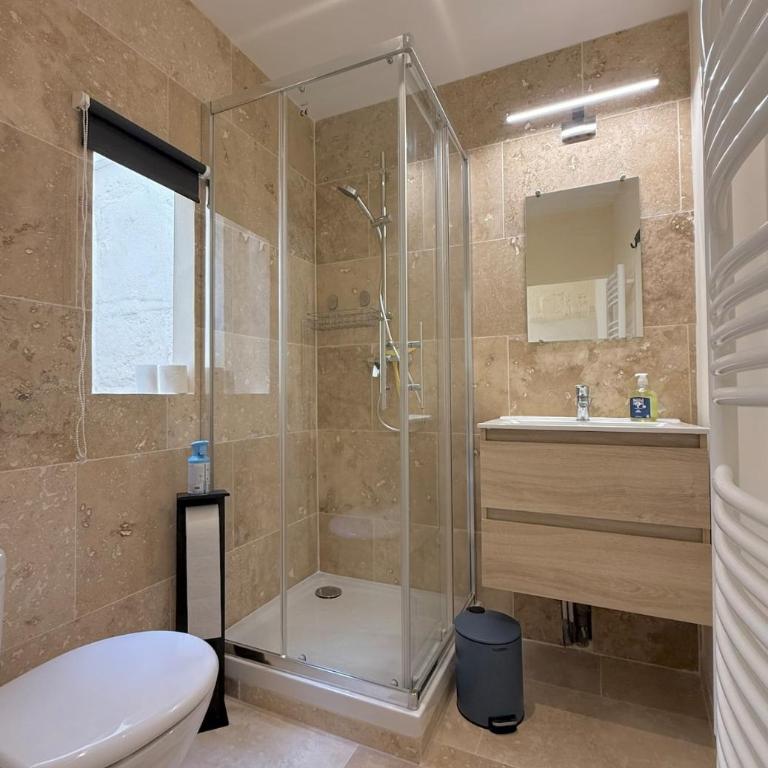 Charmante maison au coeur de la Roquette - Casa con 4 camere da letto - 2