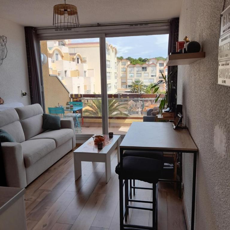 Studio tout équipé vue Marina de Gruissan avec piscine - One-Bedroom Apartment - 1
