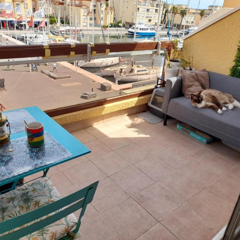 Studio tout équipé vue Marina de Gruissan avec piscine - One-Bedroom Apartment - 5