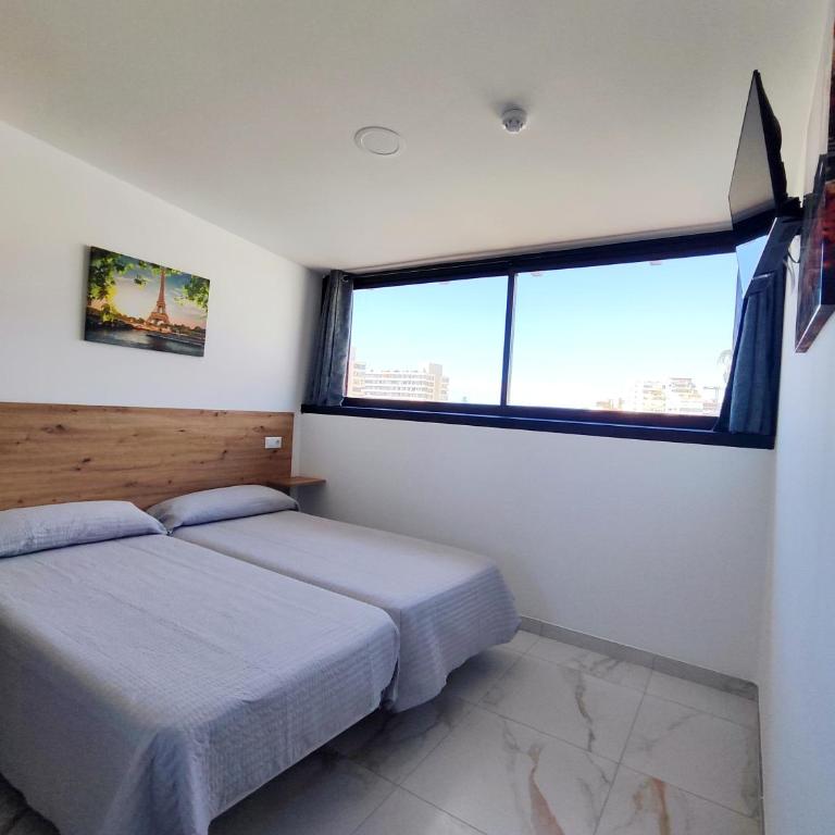 Nch Hotel Torremolinos - Habitación Doble con vistas - 2 camas - 2