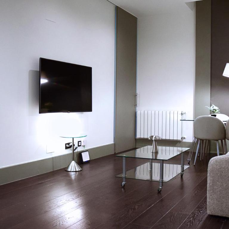 Renovated Gran Via Luxury Apartment - Apartamento de 1 dormitorio - 53