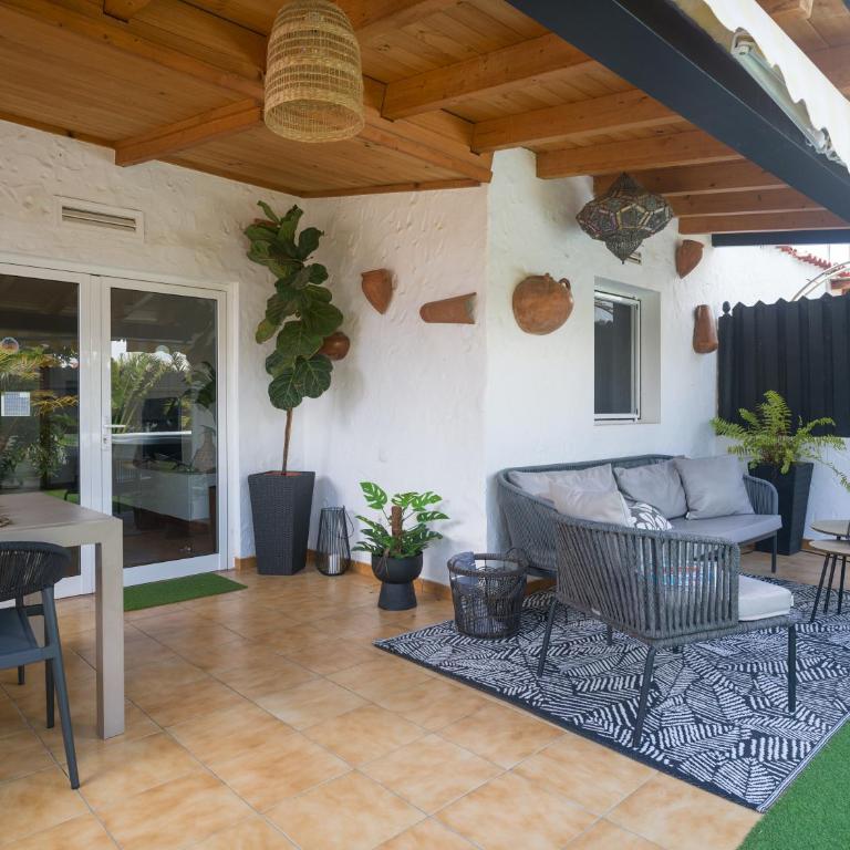 Oasis Beach Holiday Home with jacuzzi - Casa de 3 dormitorios - 52