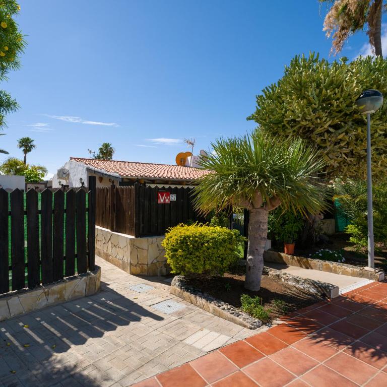Oasis Beach Holiday Home with jacuzzi - Casa de 3 dormitorios - 65