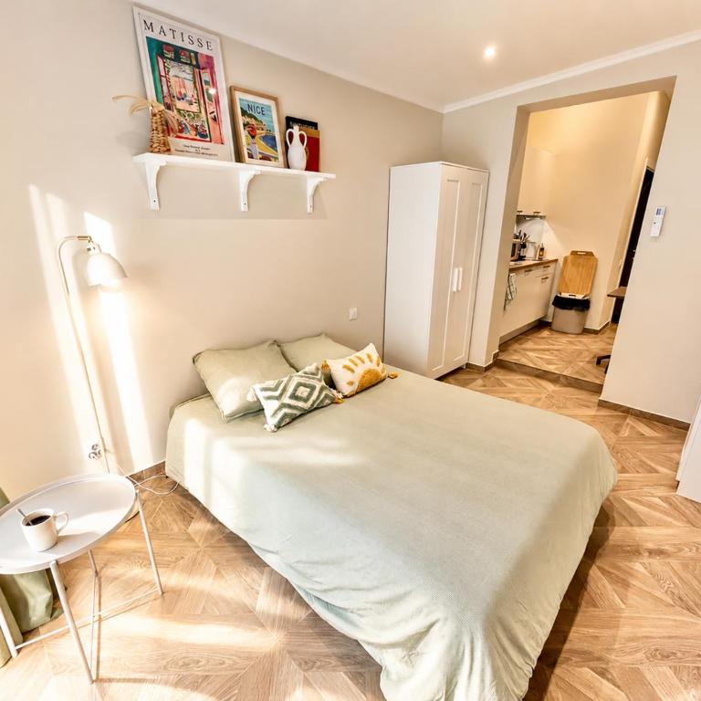 Le Petit Nice - 4 Studios, 2 with Private Terrace - Nice Centre - Studio Deluxe - 3