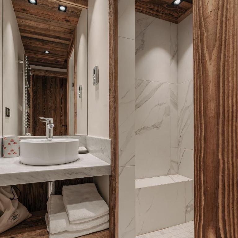 Appartement Etoile - LES CHALETS COVAREL - Three-Bedroom Apartment - 12