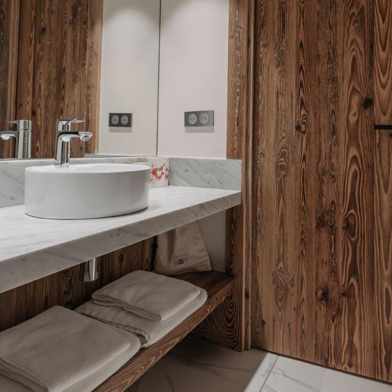 Appartement Etoile - LES CHALETS COVAREL - Three-Bedroom Apartment - 14