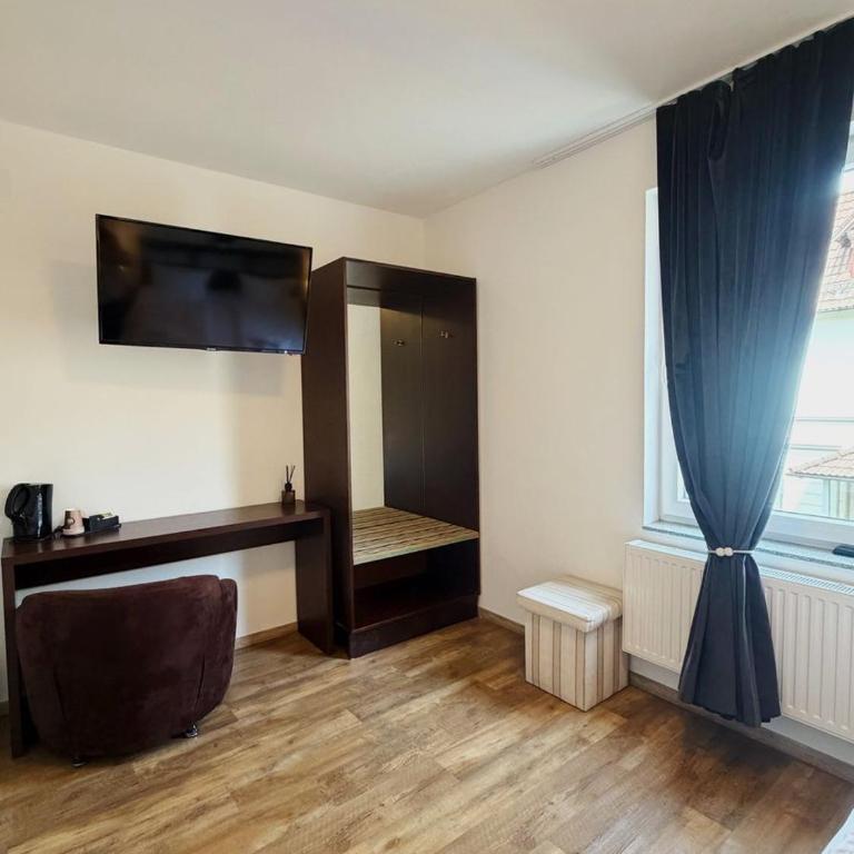 my Hostel Füssen - Doppelzimmer mit Gemeinschaftsbad - 1