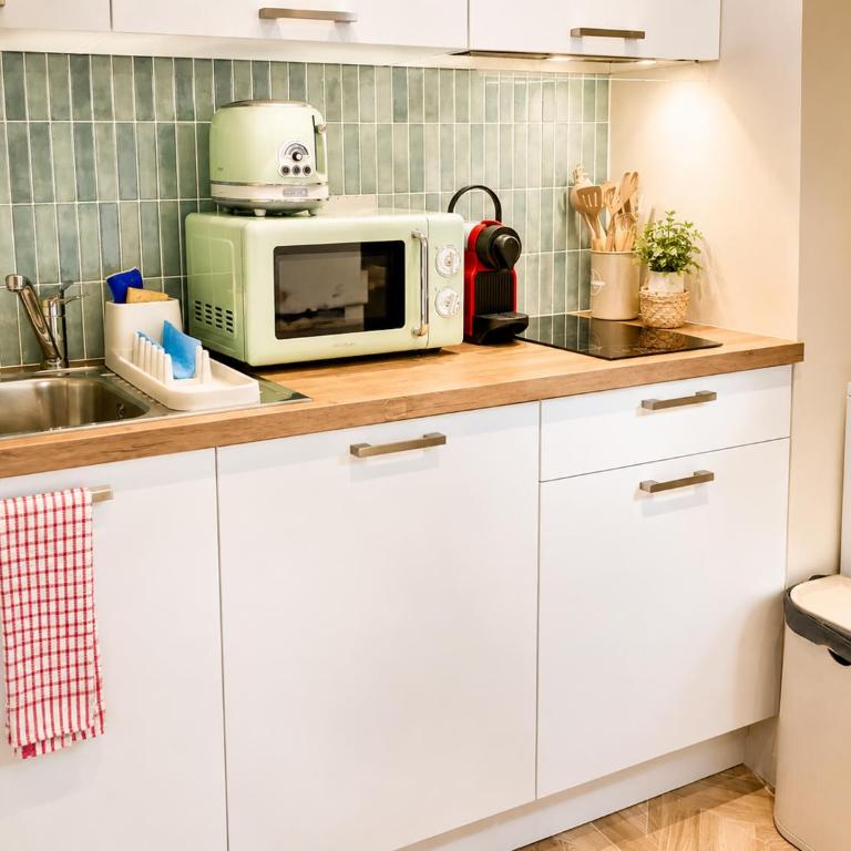 Le Petit Nice - 4 Studios, 2 with Private Terrace - Nice Centre - Studio Standard - 12