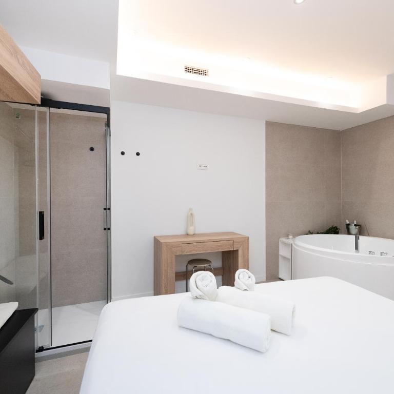 Málaga RIVERSIDE OASIS Apartment Jacuzzi - by N&N Luxe Properties - Apartamento de 1 dormitorio - 5