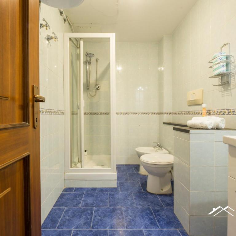 City Center Lux, 1BR, AC, Wifi, By tilo - Deluxe Apartment - 20