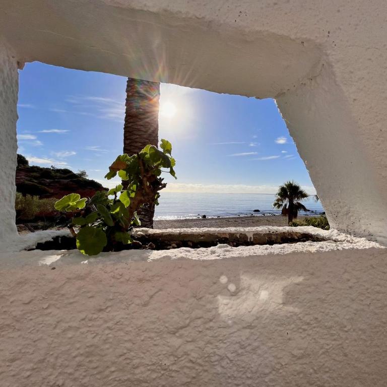 GuestReady - Coastal getaway with sea views - Three-Bedroom House - 25