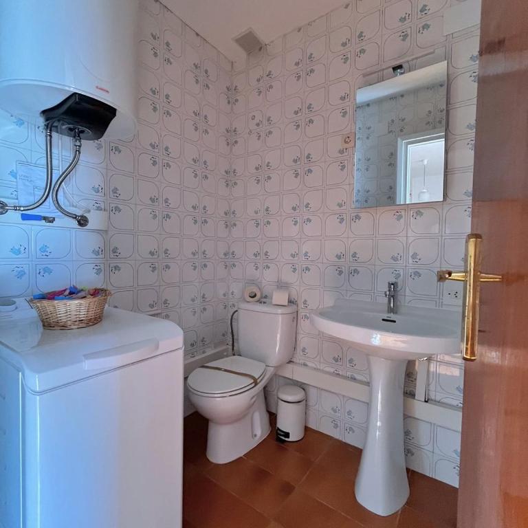 GuestReady - Coastal getaway with sea views - Three-Bedroom House - 14