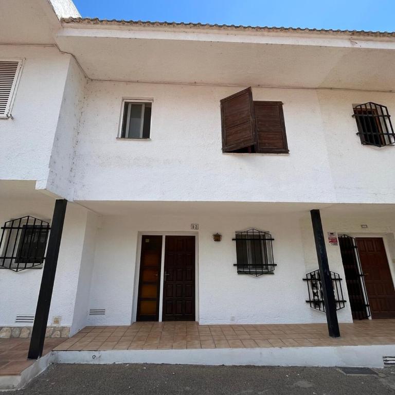 GuestReady - Coastal getaway with sea views - Three-Bedroom House - 15