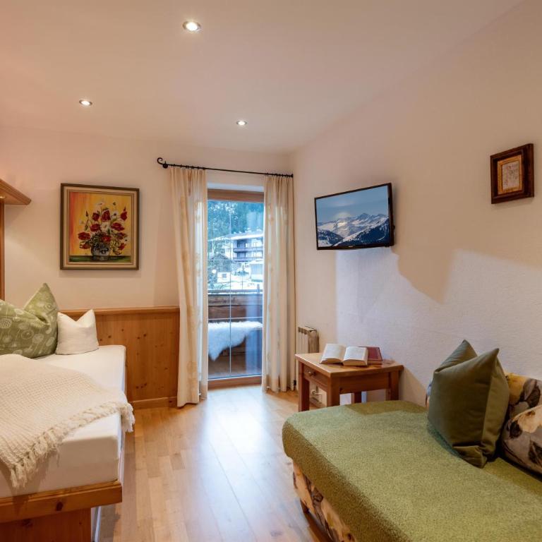 Landhaus zur Kröllin - Apartment - 2