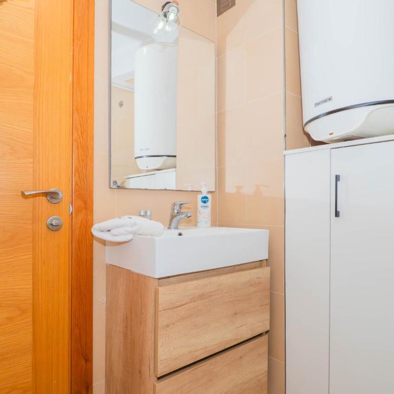 YBH Vazquez Varela 13 - Apartamento de 1 dormitorio - 7