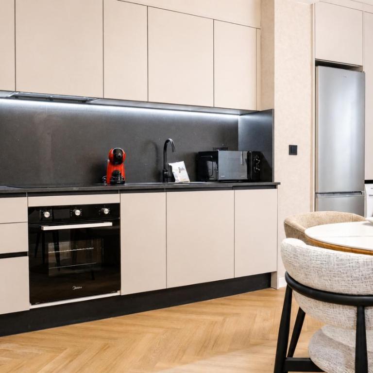 Myflats La Marina - Two-Bedroom Apartment with Terrace - 5