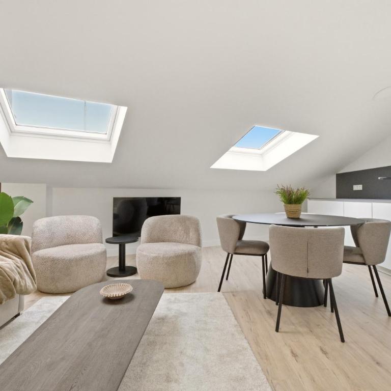 Teatro en Madrid - One-Bedroom Apartment - 2