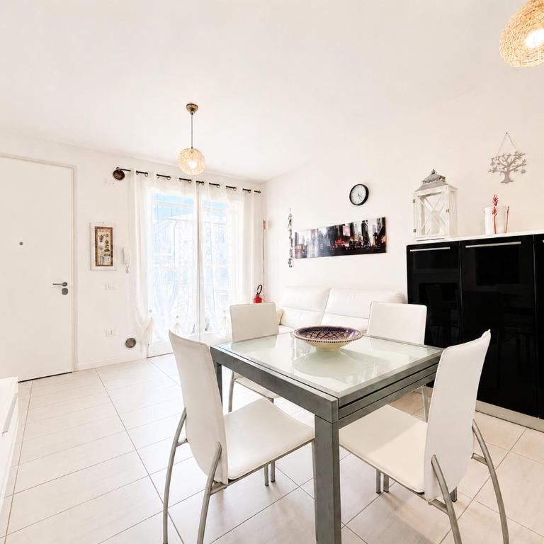 Residenza le Dune - Carraro Immobiliare - Family Apartments - Appartamento con 2 Camere da Letto - 3